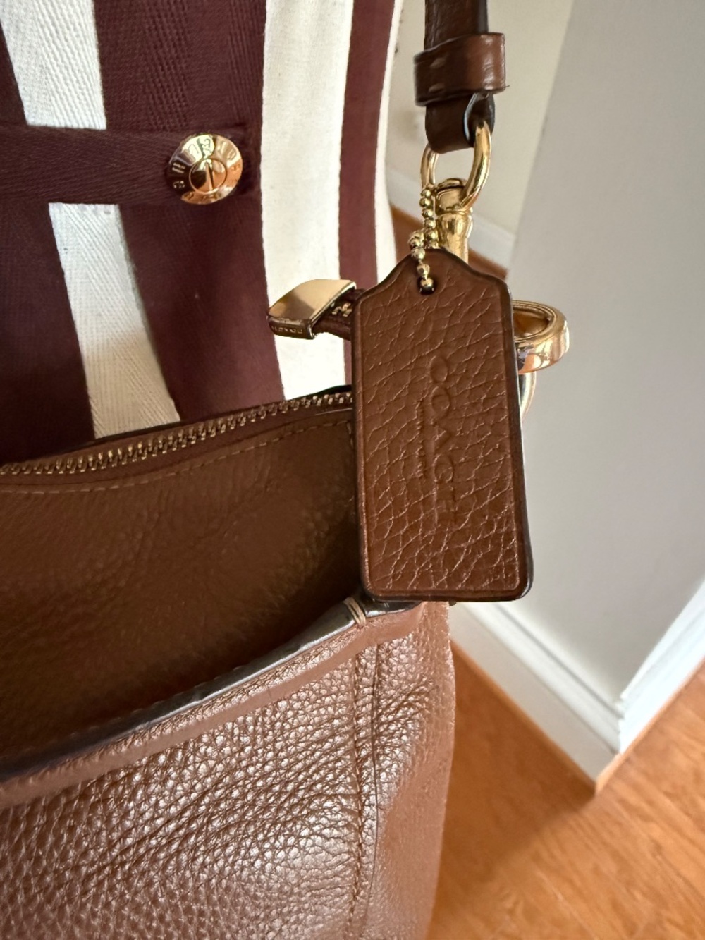 Coach Elle Slouchy Hobo Saddle Bag Brown Pebbled Leather Gold Hardware F31399 - Picture 6 of 15
